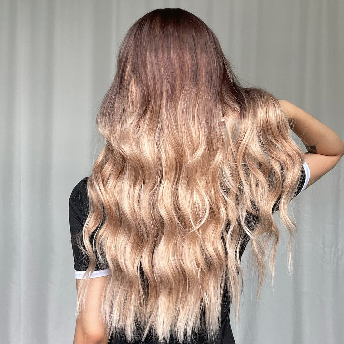 24″ Beach Wave Synthetic Wig